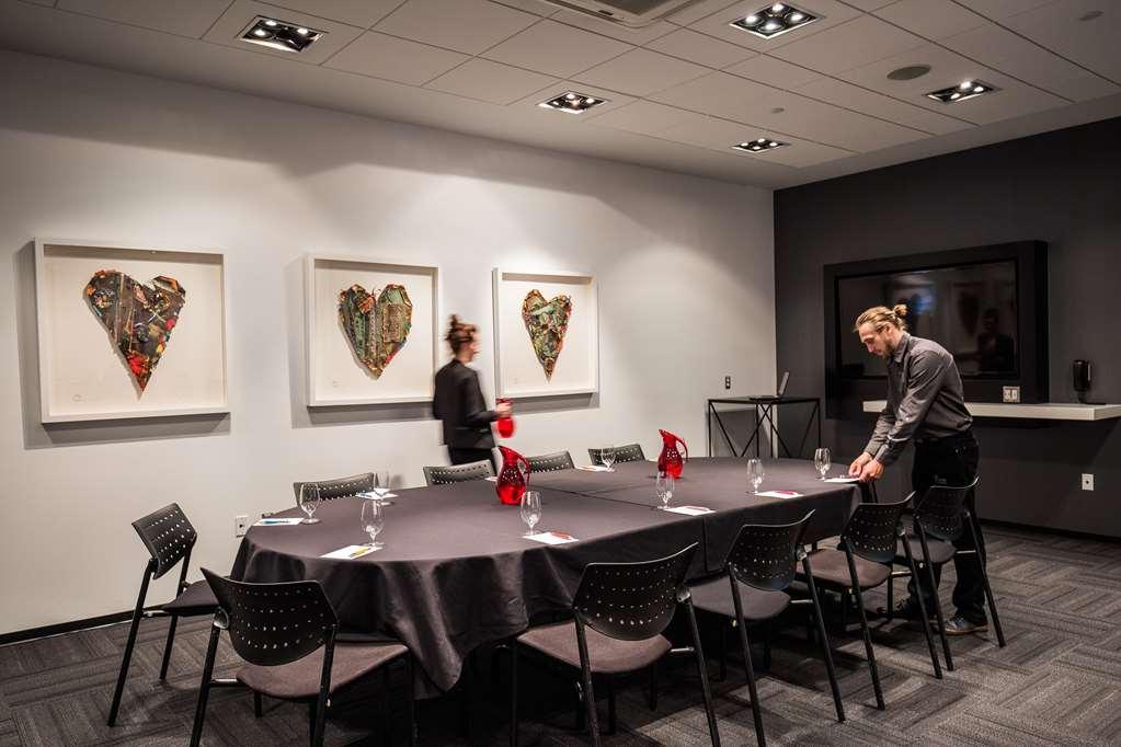 Hôtel Alt Québec Servizi foto